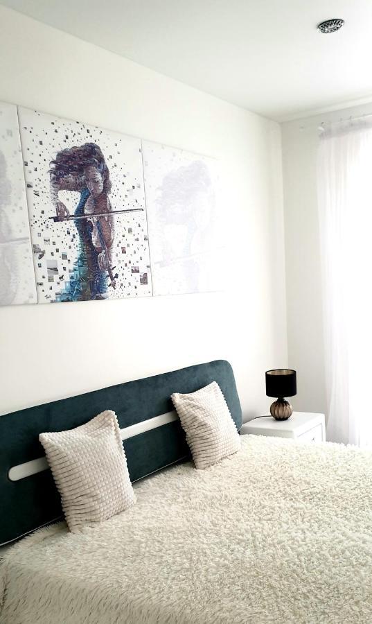 Apartment In Γκρόντνο Εξωτερικό φωτογραφία